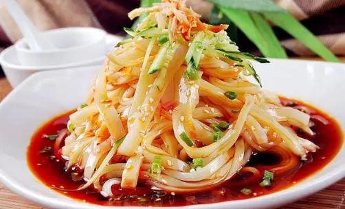 面皮和涼皮的區(qū)別 詳解二者區(qū)別與獨(dú)特風(fēng)味