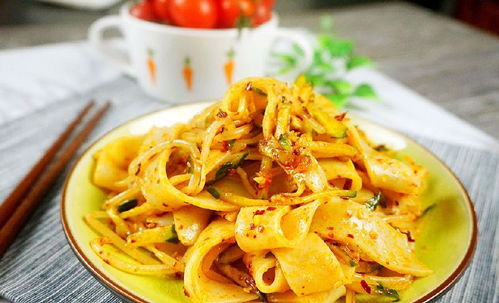 零基礎自制涼皮 2元成本做出7張，輕松在家“創業”